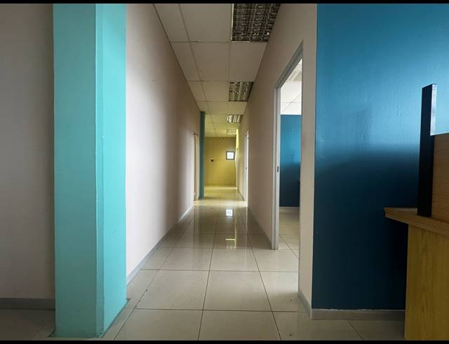 150M² OFFICE TO LET IN SHERWOOD